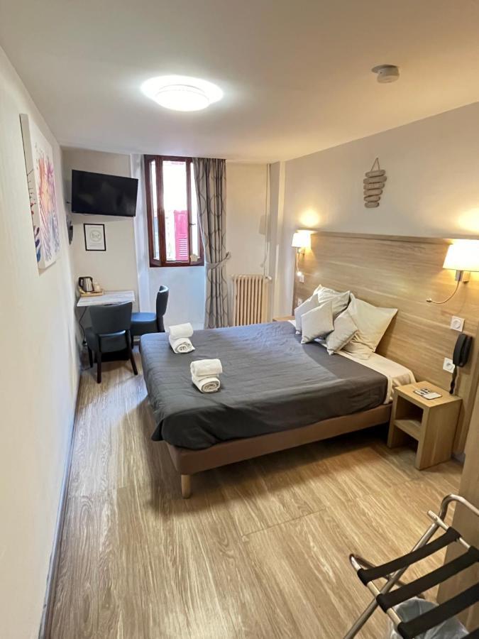 Hotel Du Cheval Blanc Barcelonnette Kültér fotó