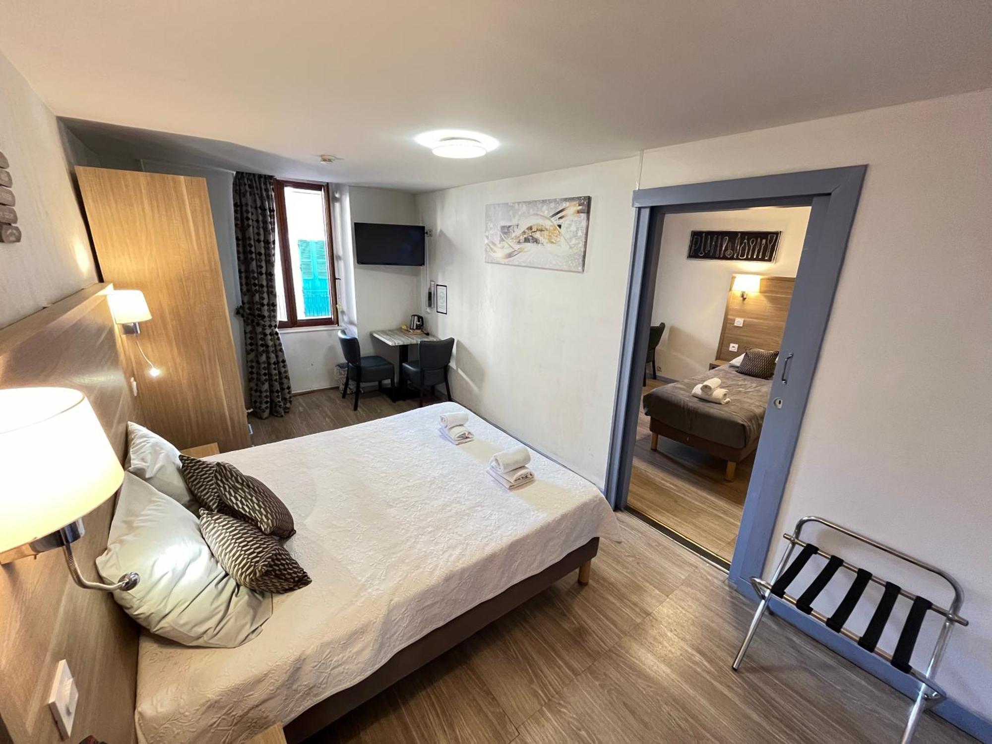 Hotel Du Cheval Blanc Barcelonnette Kültér fotó